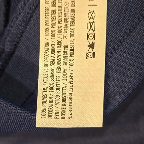 WALT DISNEY WORLD 50TH ANNIVERSARY CASTLE TRACK JOGGER SWEATPANTS. SIZE X-LARGE. - Picture 5 of 10